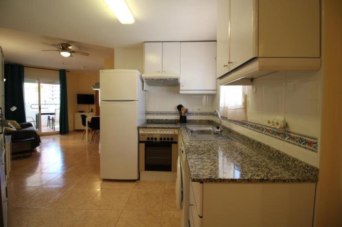 Alojamiento entero. Piso 2 dormitorios Oropesa del Mar Exterior foto